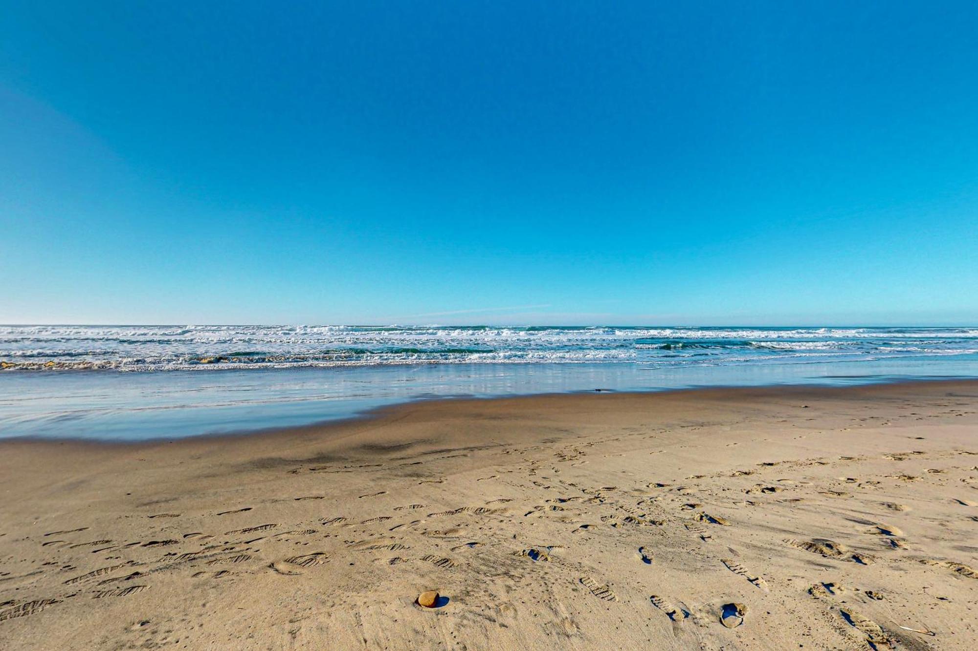 Sebastian'S Crib Condo Lincoln City Exterior foto
